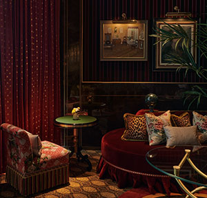 01_Ofelia_Entrance_web